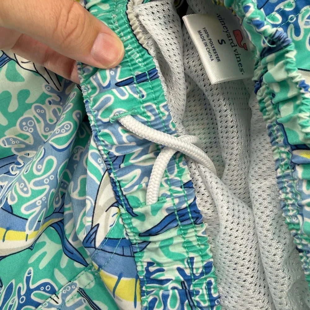 Vineyard Vines Swim Trunks Mens Small Marlin Coral Blue Green Board‎ Shorts